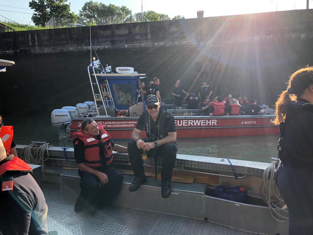 a52760ba-904a-4922-86c1-32152b0d65e1